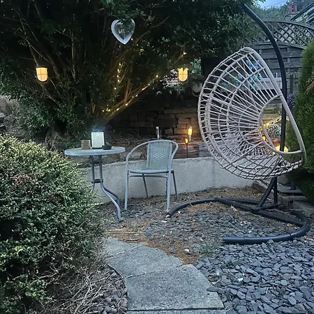 Проживание в семье Fairy Dell 24-7 Check In, Cozy Lockable Rooms, Tv, Tea Tray With Choccies, Kitchenette, Fans, Free Wifi And Parking, Coa, Are Welcome *