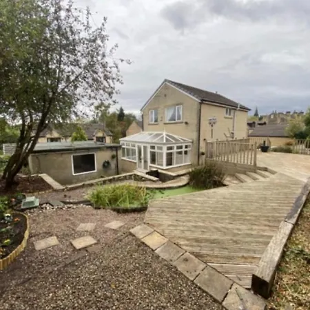 Fairy Dell - 247 Check In Boutique With Cozy Lockable Rooms, Tv, Tea Tray With Choccies, Free Wifi And Parking, Coa, Are Welcome *