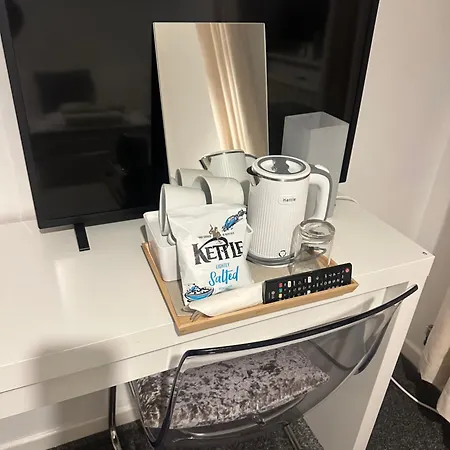 Quarto em Acomodações Particulares Fairy Dell - 247 Check In Boutique With Cozy Lockable Rooms, Tv, Tea Tray With Choccies, Free Wifi And Parking, Coa, Are Welcome Bradford (West Yorkshire)