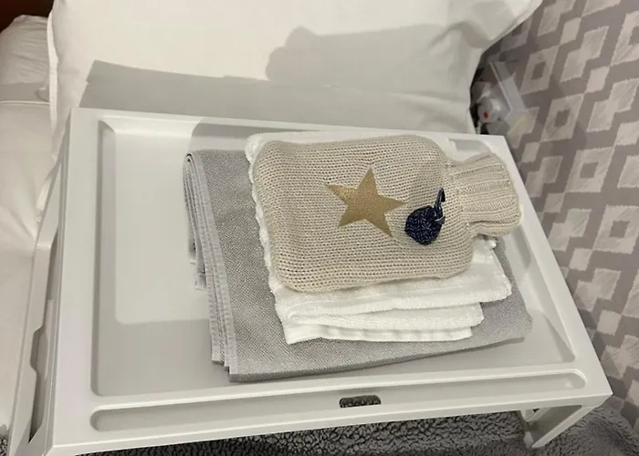 Fairy Dell 24-7 Check In, Cozy Lockable Rooms, Tv, Tea Tray With Choccies, Free Wifi And Parking, Coa, Are Welcome 民宿